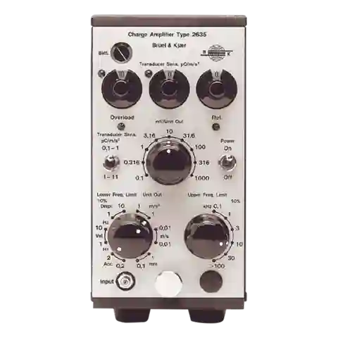 B&K Type 2635 charge amplifier з інтегратором 4 ступені