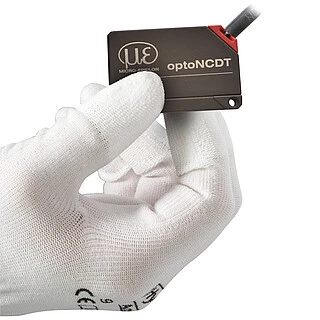 Micro‑Epsilon optoNCDT 1420 лазерний сенсор 10–500 мм компактний корпус