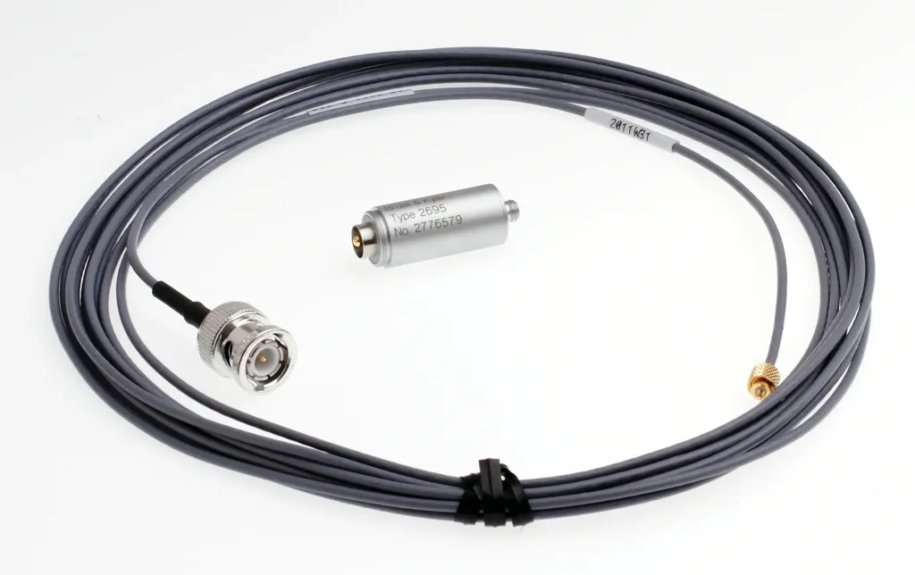 Type 2695 — компактний ½″ CCLD попередній підсилювач, корпус без кабеля