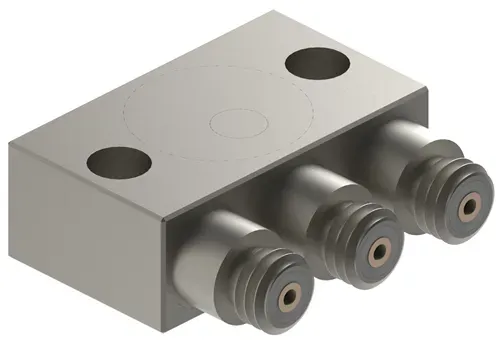 Dytran 3443C — тривісний зарядовий акселерометр